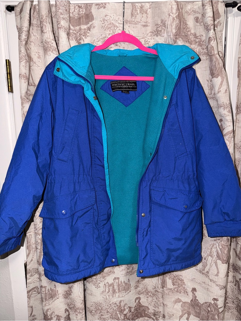 90’s Vintage Adult Pacific Trail Royal Blue Jacket with Teal Lining